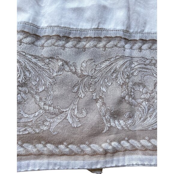 White Embroidered Egyptian Cotton Pillowcase 20"x29" Woven In Italy - Picture 2 of 7